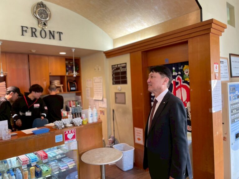 【こども銭湯】千葉県八千代市議会 嵐芳隆議員が「こども銭湯」を視察されました